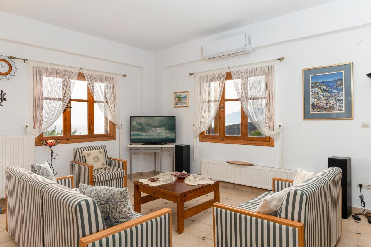 Villas Alexandros Kalamaki  Bagian luar foto