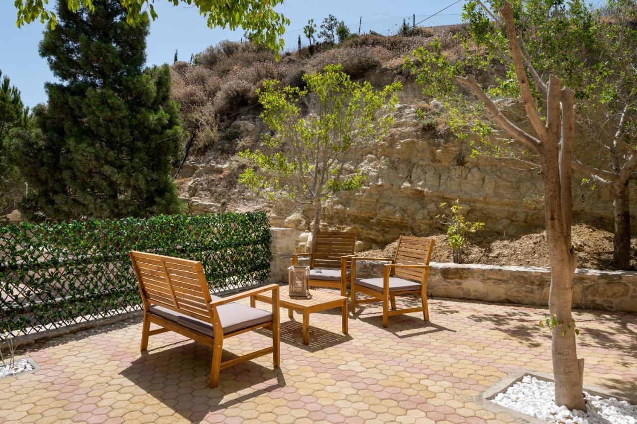 Villas Alexandros Kalamaki  Bagian luar foto