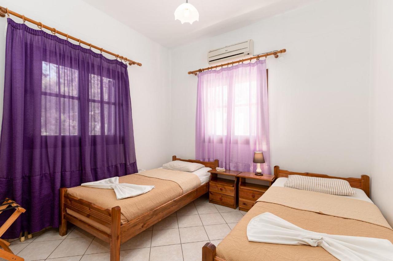 Villas Alexandros Kalamaki  Bagian luar foto