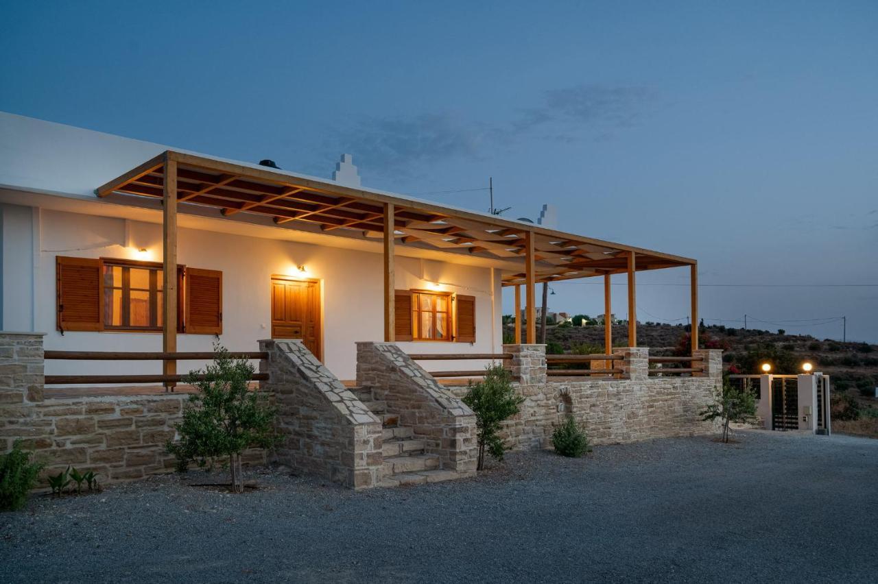 Villas Alexandros Kalamaki  Bagian luar foto