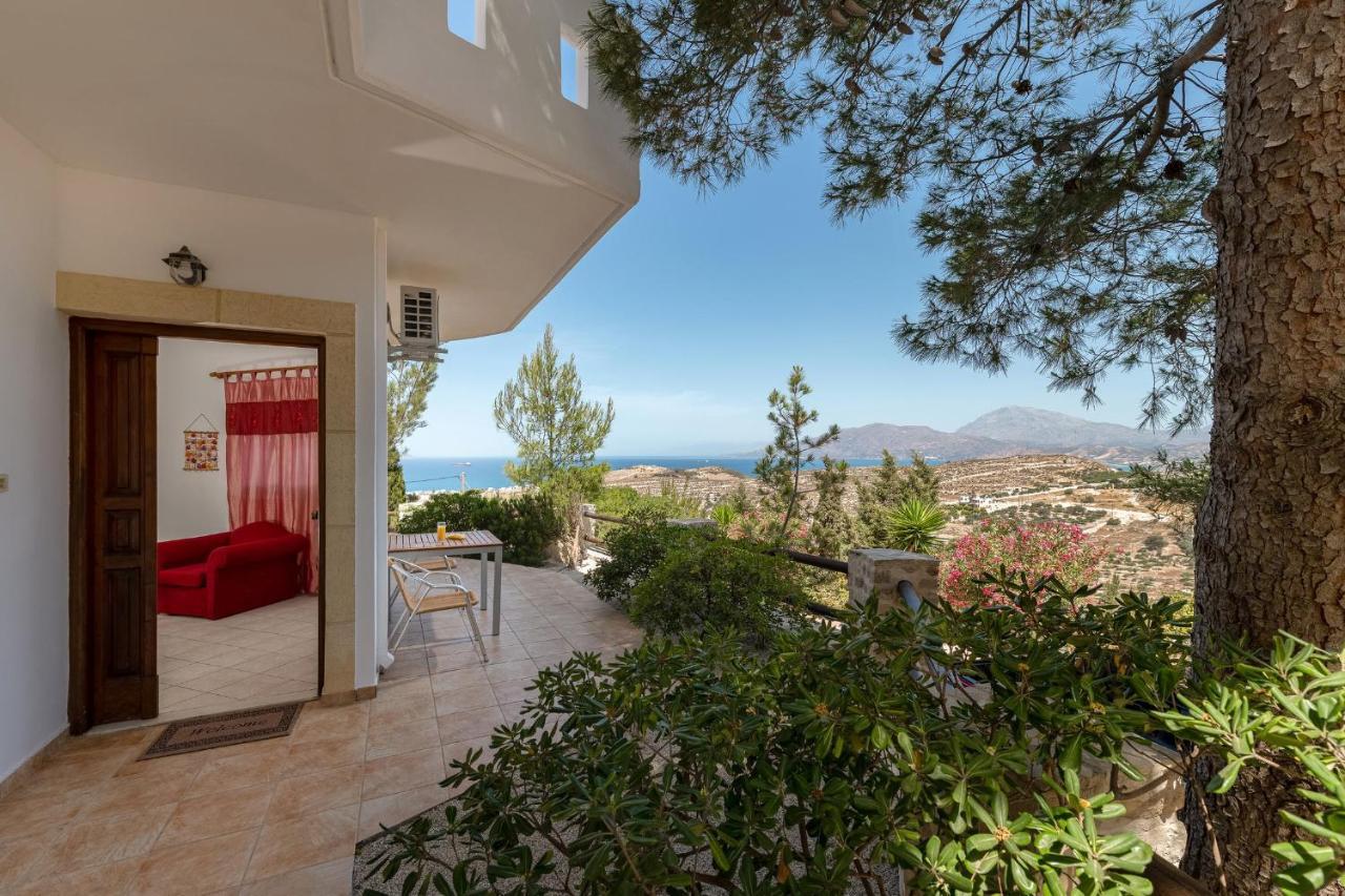 Villas Alexandros Kalamaki  Bagian luar foto
