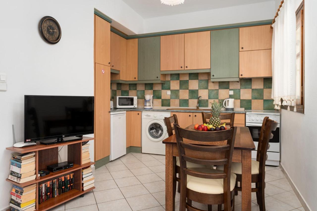Villas Alexandros Kalamaki  Bagian luar foto