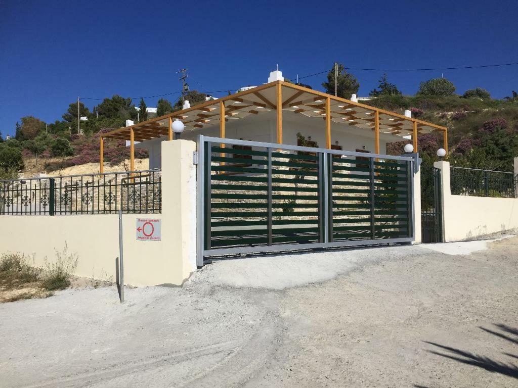 Villas Alexandros Kalamaki  Bagian luar foto